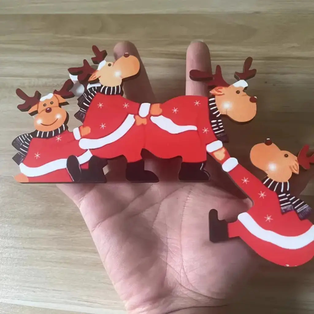 EMU Works - Christmas Wooden Reindeer Corner Door Frame